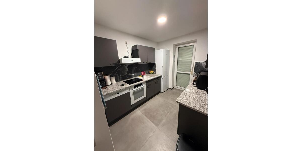 Erdgeschoßwohnung Schwerin Gartenstadt - 3 Zimmer, 90 m&sup2;, 1.050&euro; | Angebot:26606276
