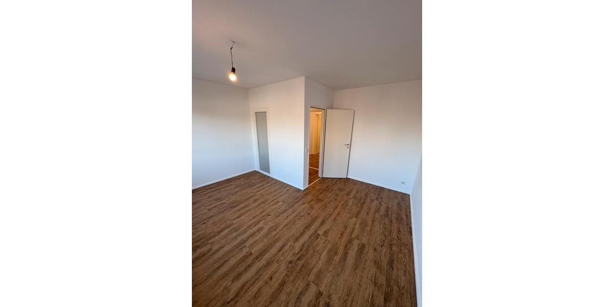 Hochwertig kernsanierte 4-Zimmer Terrassenwohnung Paffendorf 4 zimmer