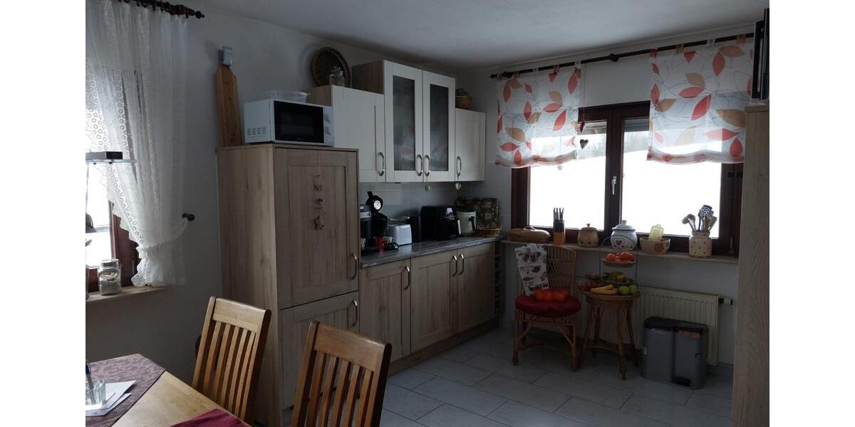 Etagenwohnung Homberg (Efze) - 4 Zimmer, 107 m&sup2;, 750&euro; | Angebot:24743065