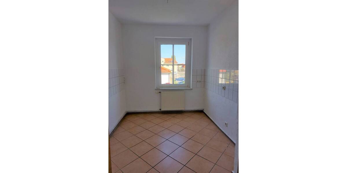 Etagenwohnung Braunsbedra Neumark - 3 Zimmer, 62 m&sup2;, 375&euro; | Angebot:26242502
