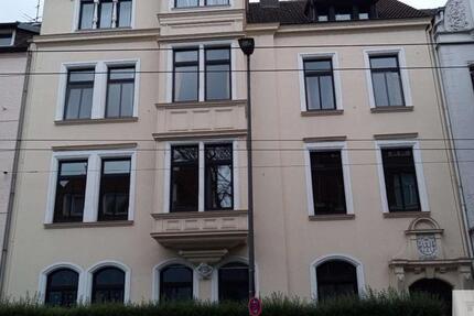 Lichtdurchflutete Altbau-Rarität – 138 m² Wohntraum in Solingen 4 zimmer