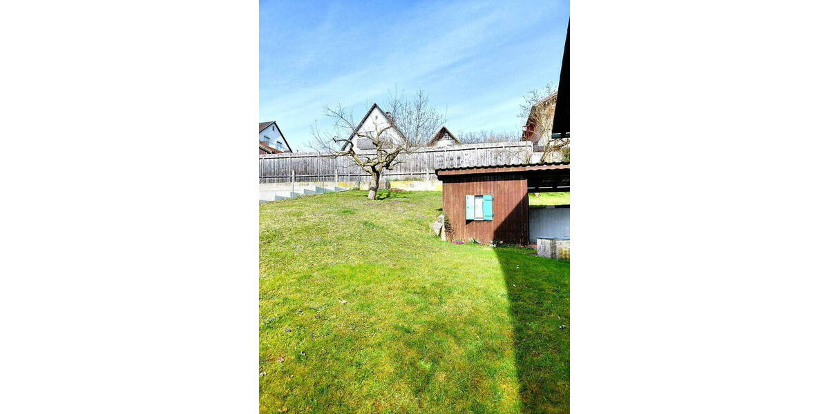 Etagenwohnung Essenbach - Mirskofen Mirskofen - 4 Zimmer, 107 m&sup2;, 1.150&euro; | Angebot:26218207