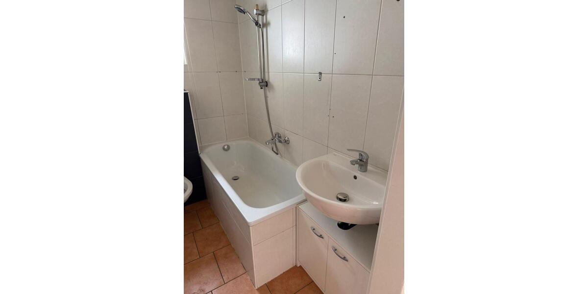 Etagenwohnung Lüdenscheid - 3 Zimmer, 87 m&sup2;, 520&euro; | Angebot:26372636