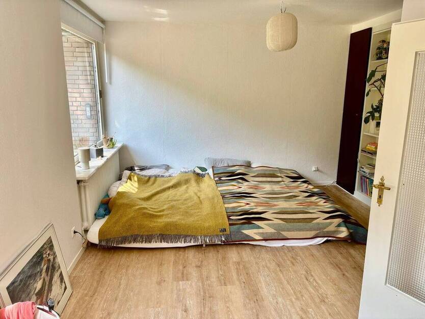 ***HOLM-SEPPENSEN***BUNGALOW MIT TRAUMHAFTEM GARTEN ZU VERMIETEN***