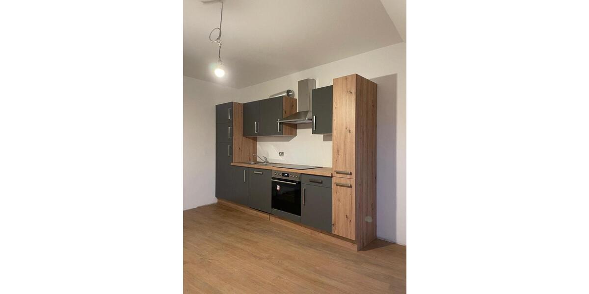 Etagenwohnung Bexbach - 4 Zimmer, 130 m&sup2;, 850&euro; | Angebot:26201227