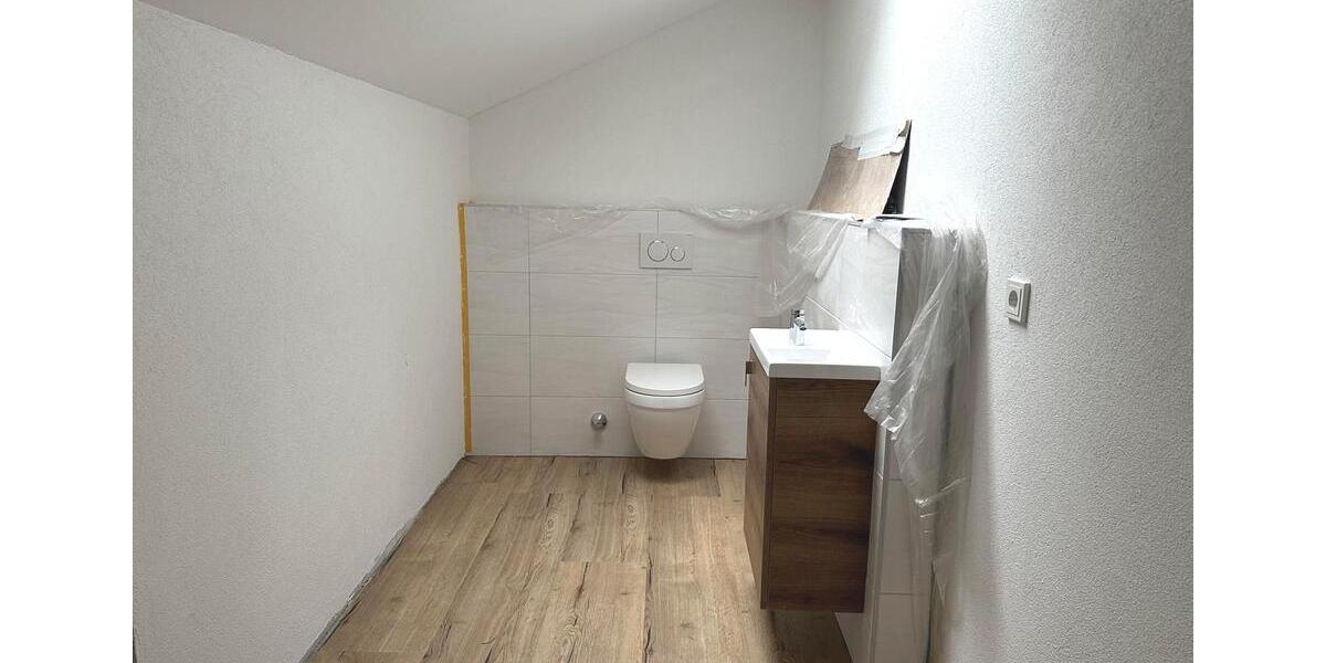 Maisonettenwohnung Bexbach - 3 Zimmer, 139 m&sup2;, 1.550&euro; | Angebot:25098705