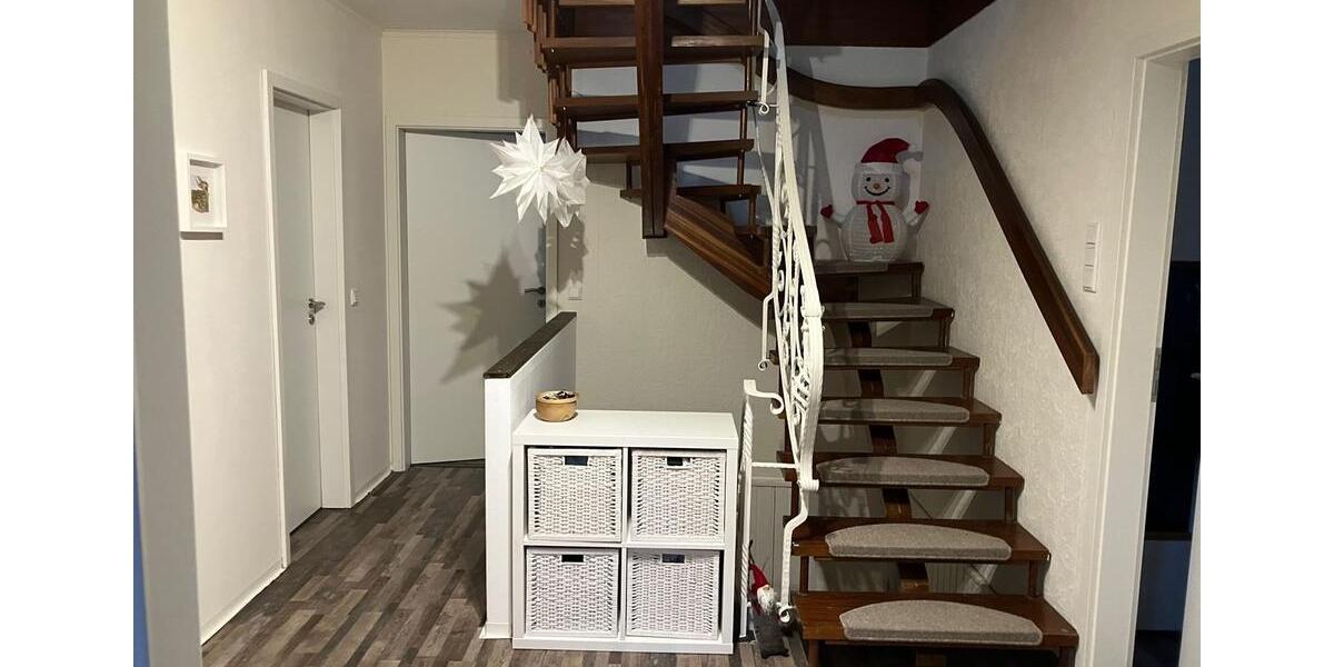 Einfamilienhaus 2-stöckig mit Garten&Garage in BreubergNeustadt 6 zimmer