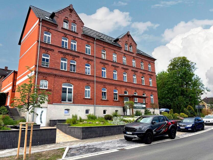 Wunderschöne, lichtdurchflutete Dachgeschoßwohnung mit Gartennutzung