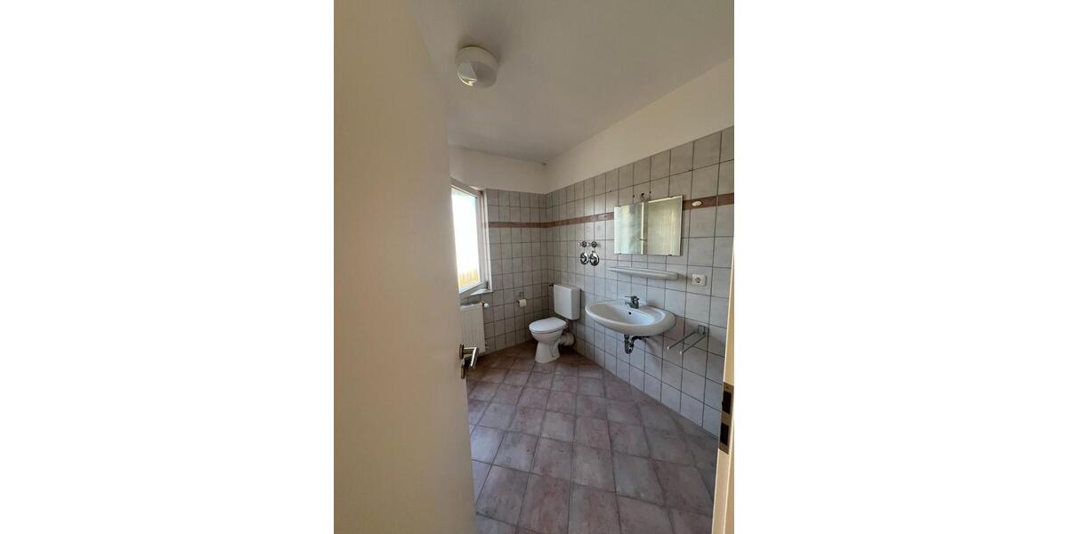Etagenwohnung Motten - 3 Zimmer, 80 m&sup2;, 570&euro; | Angebot:26157373