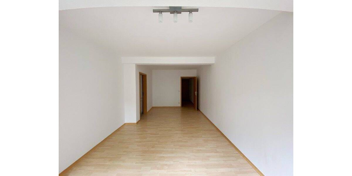 Etagenwohnung Plauen Stadtmitte - 2 Zimmer, 66 m&sup2;, 410&euro; | Angebot:26815800