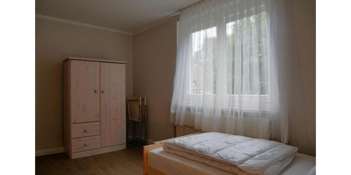 Dachgeschoßwohnung Korswandt - 3 Zimmer, 80 m&sup2;, 850&euro; | Angebot:26231091