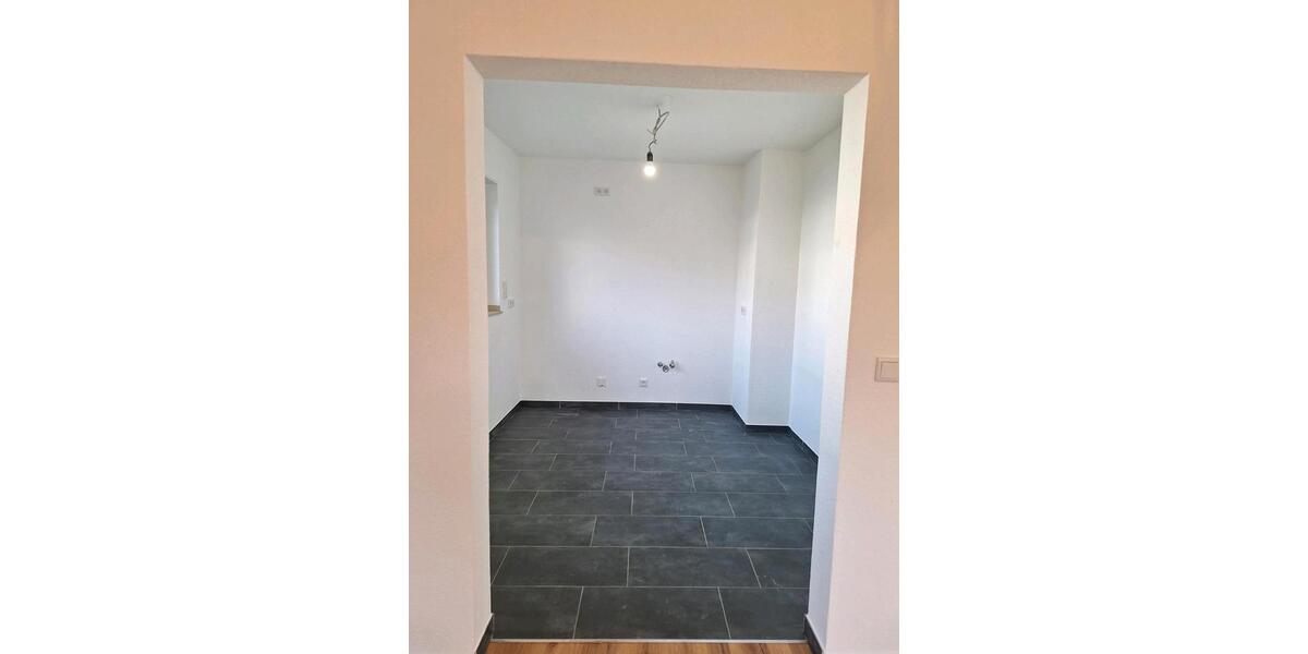 Große lichtdurchflutete Mietwohnung 4 zimmer