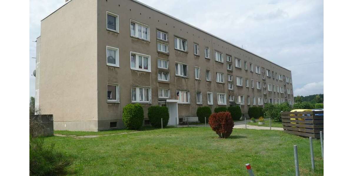 Etagenwohnung Weißkeißel - 3 Zimmer, 57 m&sup2;, 295&euro; | Angebot:3258079