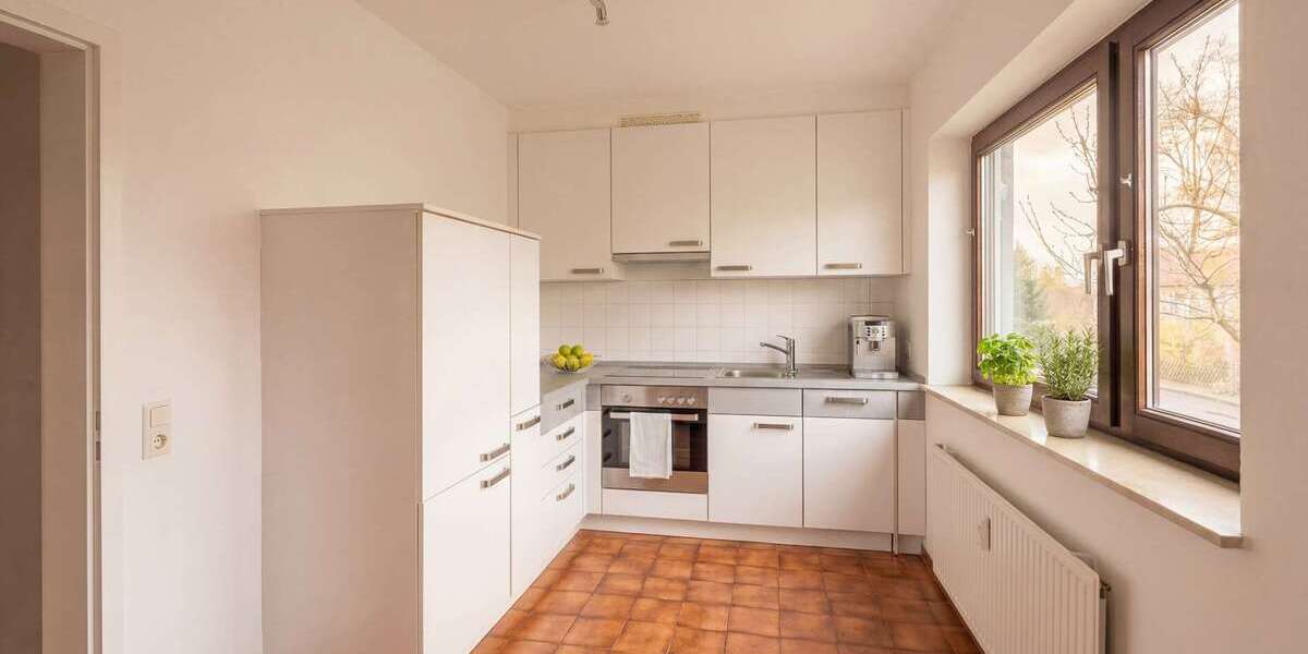 Etagenwohnung Reutlingen Reutlingen (Kernstadt) - 2.5 Zimmer, 64 m&sup2;, 720&euro; | Angebot:26198567