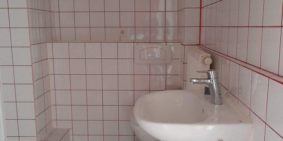 Etagenwohnung Gotha Gotha Nord - 2 Zimmer, 53 m&sup2;, 321&euro; | Angebot:25997811