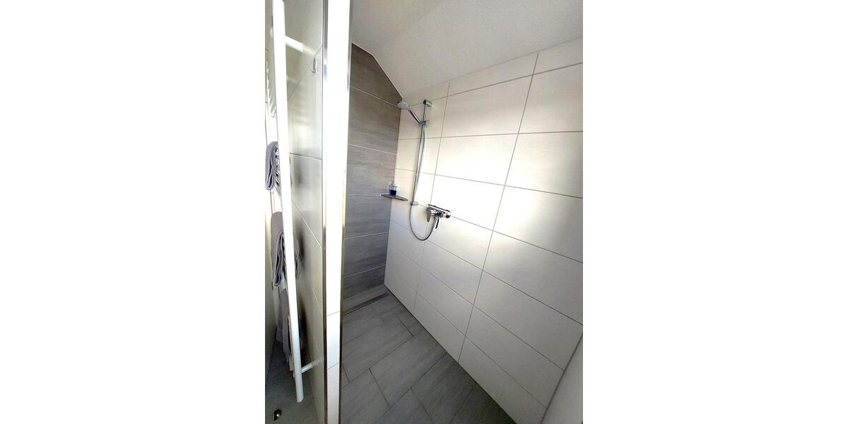 Wohnen auf Zeit Grefrath - 1 Zimmer, 26 m&sup2;, 38&euro; | Angebot:22028053