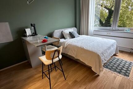 Voll möbliertes Apartment ab 15.10 für 1,5 Monate in Unterbilk zimmer