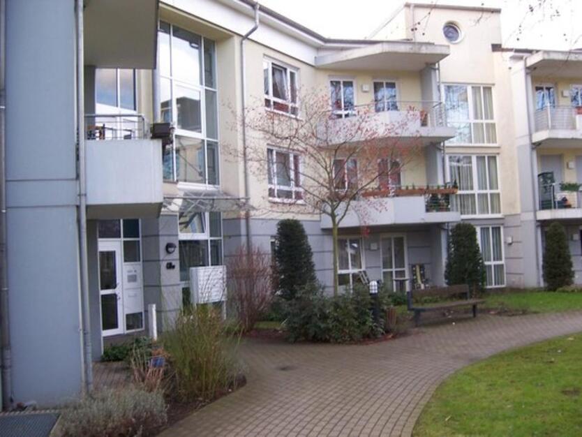 Schöne 1,5 Zimmer Senioren -oder Behindertenwohnung in Huckarde zimmer
