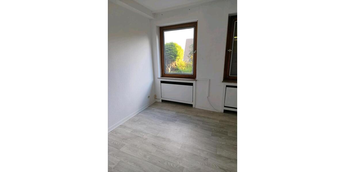 Erdgeschoßwohnung Siegen - 2 Zimmer, 35 m&sup2;, 630&euro; | Angebot:26561719