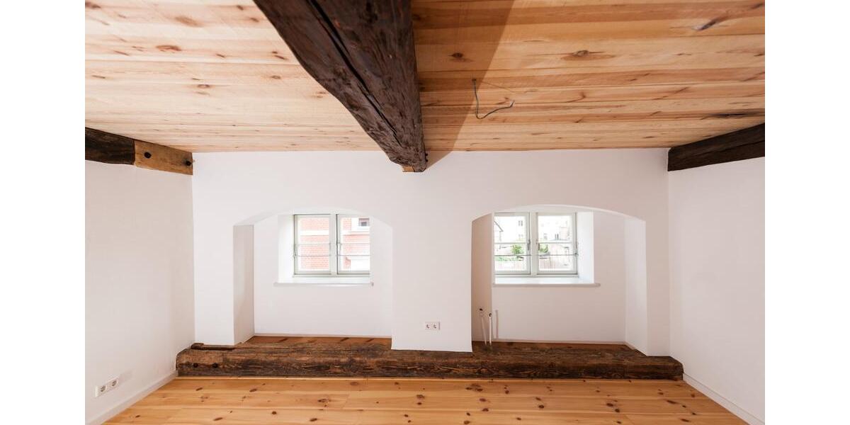 Etagenwohnung Güstrow - 4 Zimmer, 117 m&sup2;, 1.050&euro; | Angebot:25781150