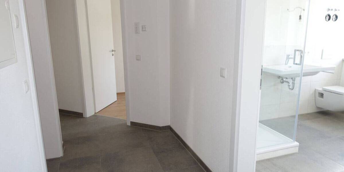 Etagenwohnung Kraiburg - 3 Zimmer, 73 m&sup2;, 925&euro; | Angebot:26820668