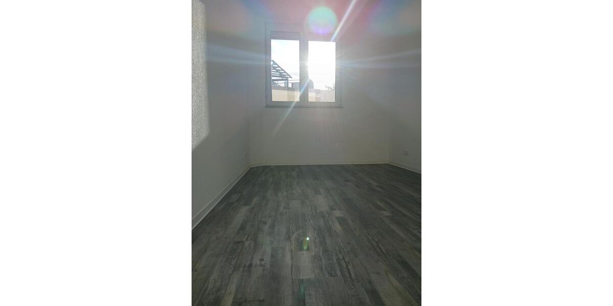 Erdgeschoßwohnung Winnenden - 4 Zimmer, 73 m&sup2;, 1.250&euro; | Angebot:26581556