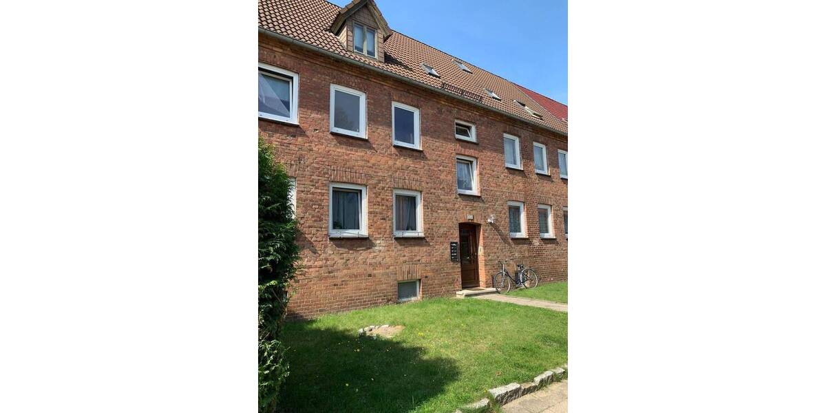Etagenwohnung Neubrandenburg Vogelviertel - 3 Zimmer, 54 m&sup2;, 510&euro; | Angebot:26904514