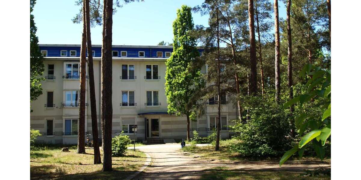 Etagenwohnung Jessen (Elster) - 2 Zimmer, 71 m&sup2;, 470&euro; | Angebot:24820101