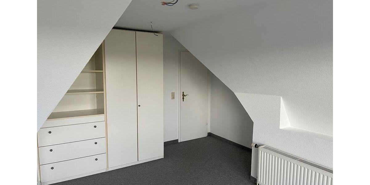 Dachgeschoßwohnung Sylt - 3 Zimmer, 90 m&sup2;, 1.000&euro; | Angebot:24151935