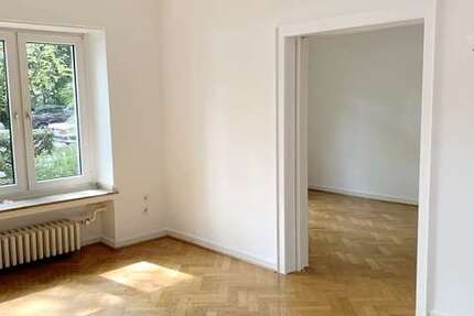 Wohnung Düsseldorf Stadtbezirk 5 - 3.5 Zimmer, 94 m&sup2;, 1.175&euro; | Angebot:27183587