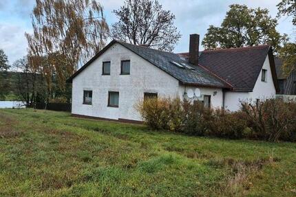 Wohnung Konnersreuth - 3 Zimmer, 129 m&sup2;, 750&euro; | Angebot:25907825