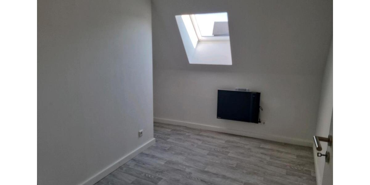 Etagenwohnung Willstätt - 5 Zimmer, 11 m&sup2;, 450&euro; | Angebot:24408252