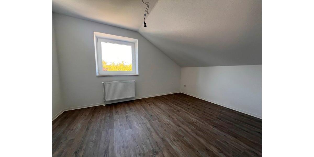 Dachgeschoßwohnung Osnabrück Dodesheide - 3 Zimmer, 74 m&sup2;, 788&euro; | Angebot:24365050