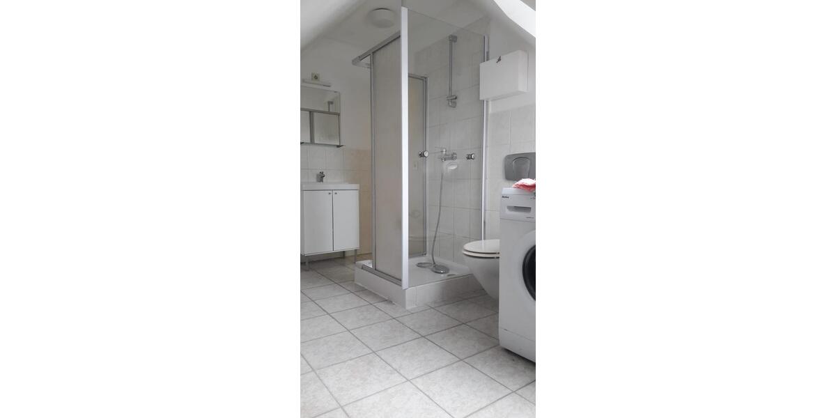 Dachgeschoßwohnung Fürth Bislohe - 1 Zimmer, 25 m&sup2;, 400&euro; | Angebot:25992300