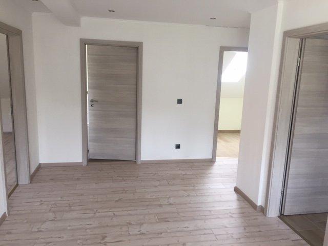 Dachgeschoßwohnung Neumarkt in der Oberpfalz Altenhof - 2 Zimmer, 60 m&sup2;, 800&euro; | Angebot:26085067