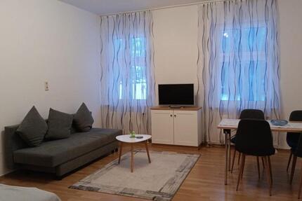 Möblierte 1 Raum Apartment am historischen Dorfplatz 1 zimmer