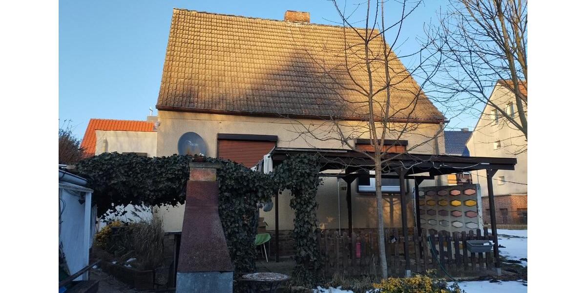 Einfamilienhaus Helmstedt Offleben - 5 Zimmer, 120 m&sup2;, 750&euro; | Angebot:24628527