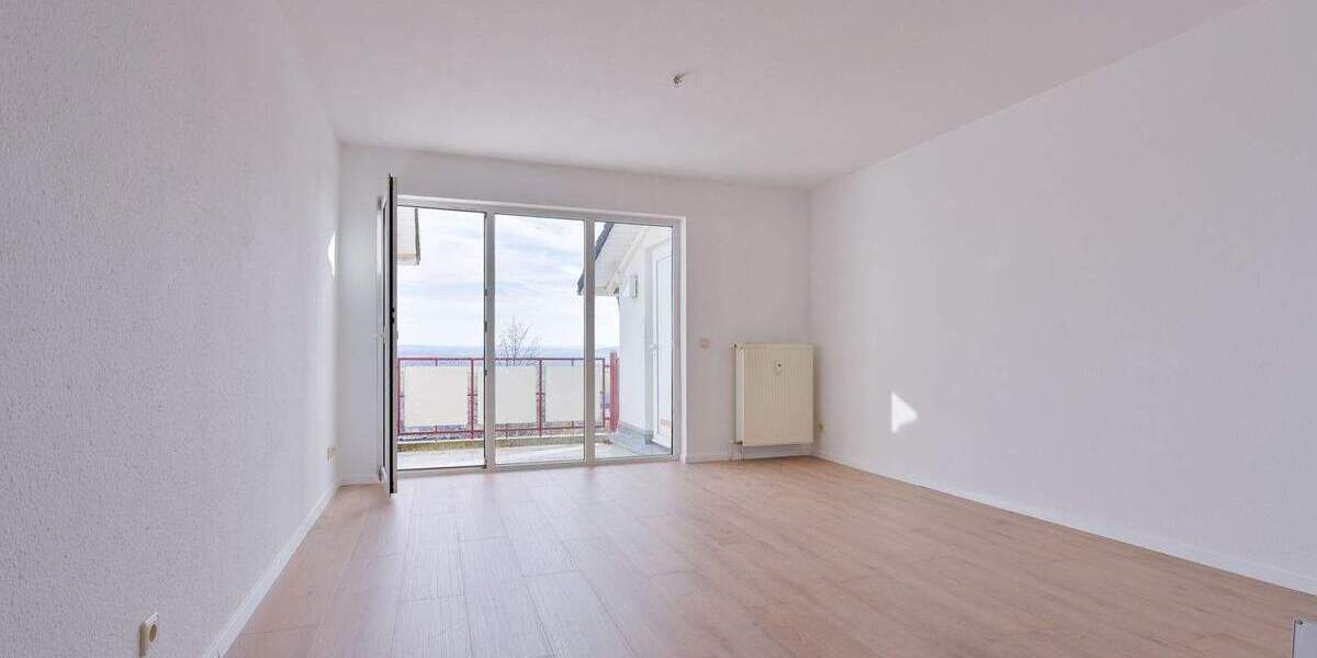 Etagenwohnung Hohenstein-Ernstthal Ernstthal - 2 Zimmer, 56 m&sup2;, 400&euro; | Angebot:25735291