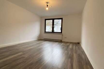 Wohnung zum Mieten in Wuppertal 550 € 66 m² 2 zimmer