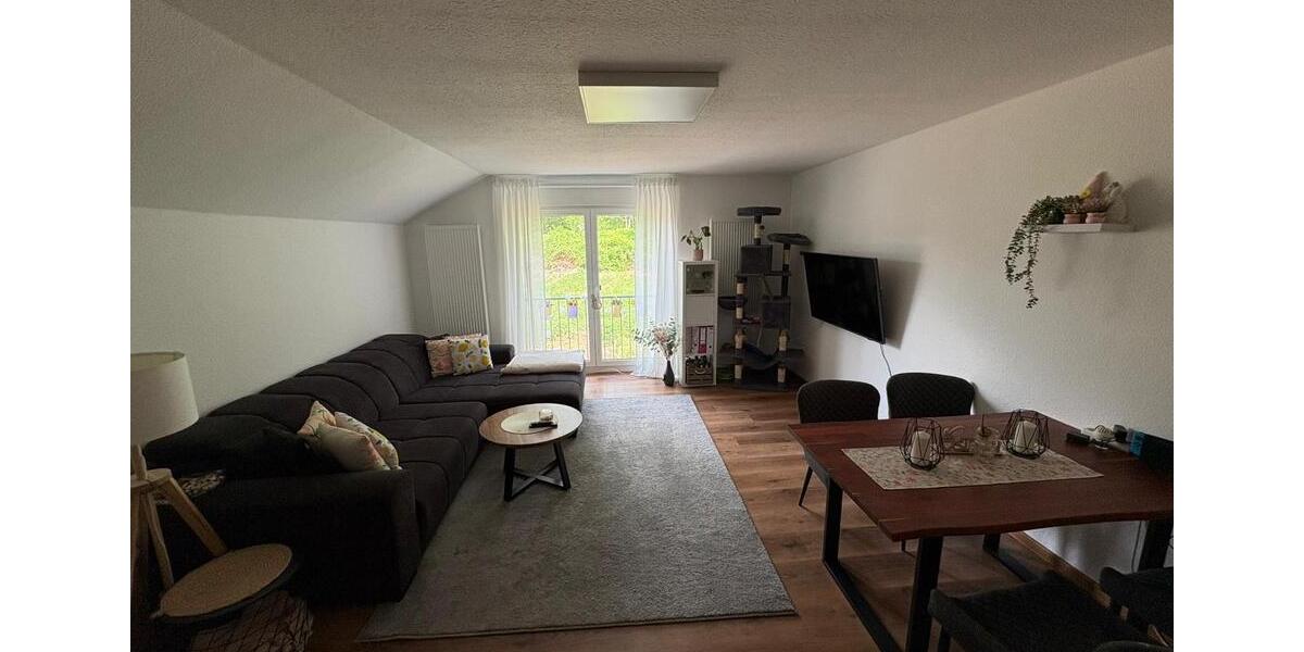 Etagenwohnung Bad König - 2 Zimmer, 51 m&sup2;, 900&euro; | Angebot:26461818