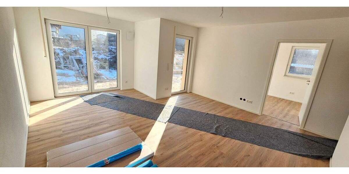 Etagenwohnung Amberg Ammersricht - 2 Zimmer, 60 m&sup2;, 750&euro; | Angebot:25050512