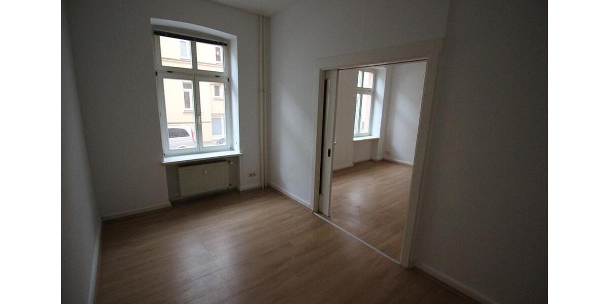 Erdgeschoßwohnung Schwerin - 3 Zimmer, 69 m&sup2;, 595&euro; | Angebot:25793312
