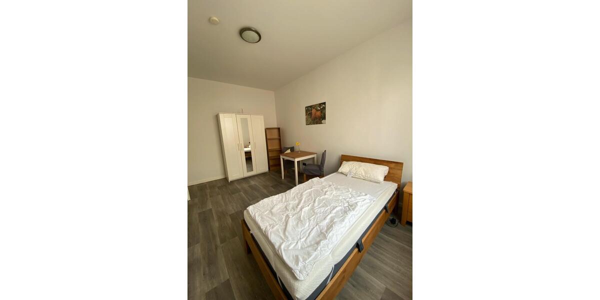 Wohnen auf Zeit Elmshorn - 1 Zimmer, 16 m&sup2;, 460&euro; | Angebot:20195315