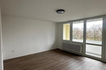 Wohnung Neustadt an der Weinstraße - 4 Zimmer, 94 m&sup2;, 1.250&euro; | Angebot:24858453