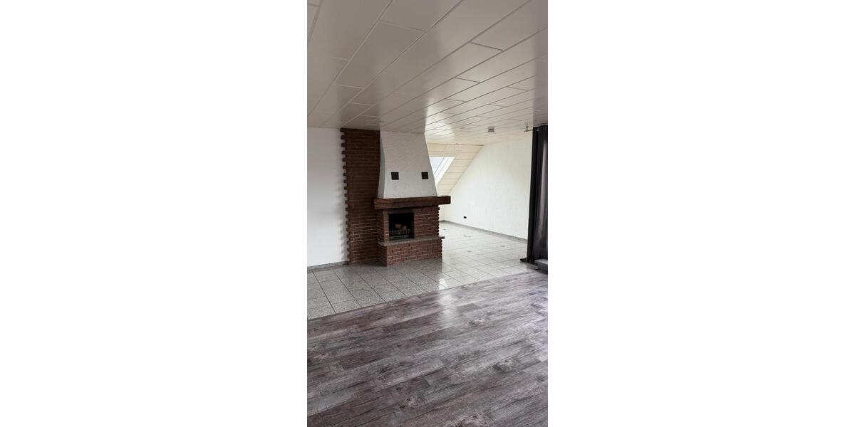 Etagenwohnung Lüdenscheid - 3 Zimmer, 105 m&sup2;, 695&euro; | Angebot:26578538