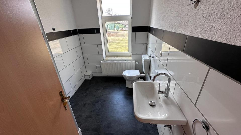 Dachgeschoßwohnung Geestland - 3 Zimmer, 110 m&sup2;, 690&euro; | Angebot:26039704