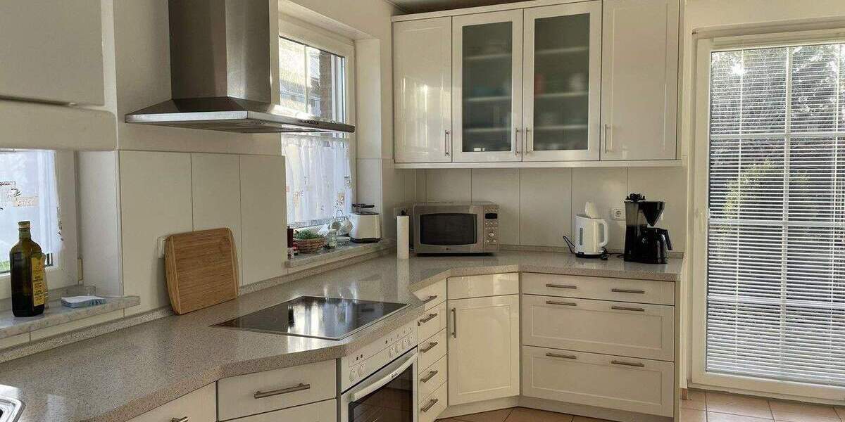 Einfamilienhaus Kröslin - 6 Zimmer, 220 m&sup2;, 1.990&euro; | Angebot:24671910