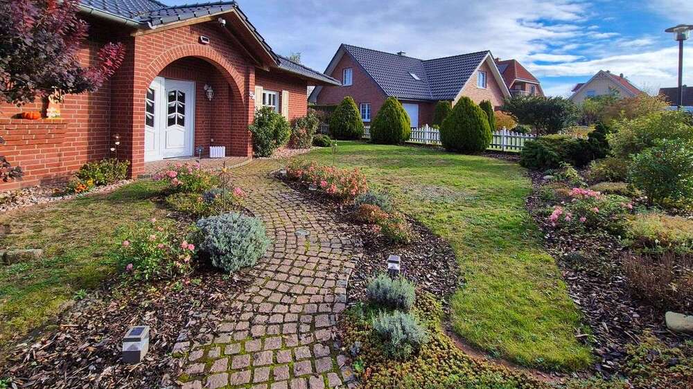 Zimmer Wolfsburg Alt-Wolfsburg - 5 Zimmer, 1.990&euro; | Angebot:24987688