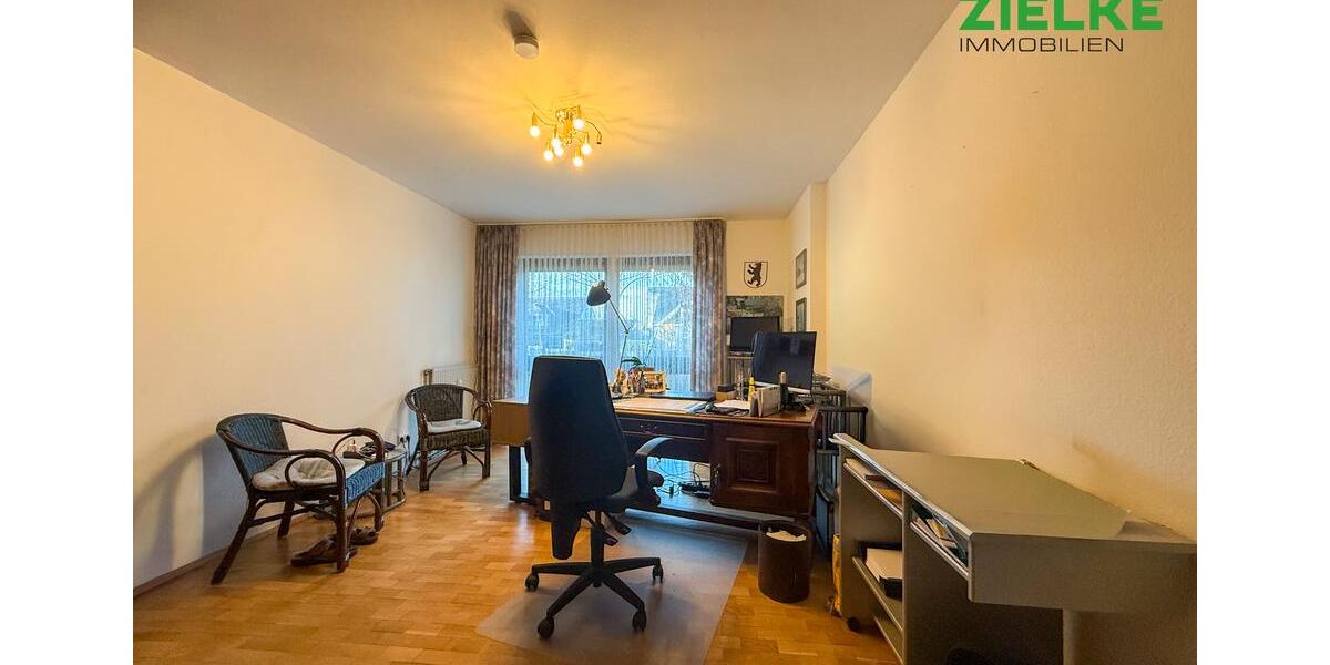 Erdgeschoßwohnung Erkrath - 5 Zimmer, 204 m&sup2;, 1.800&euro; | Angebot:24410004