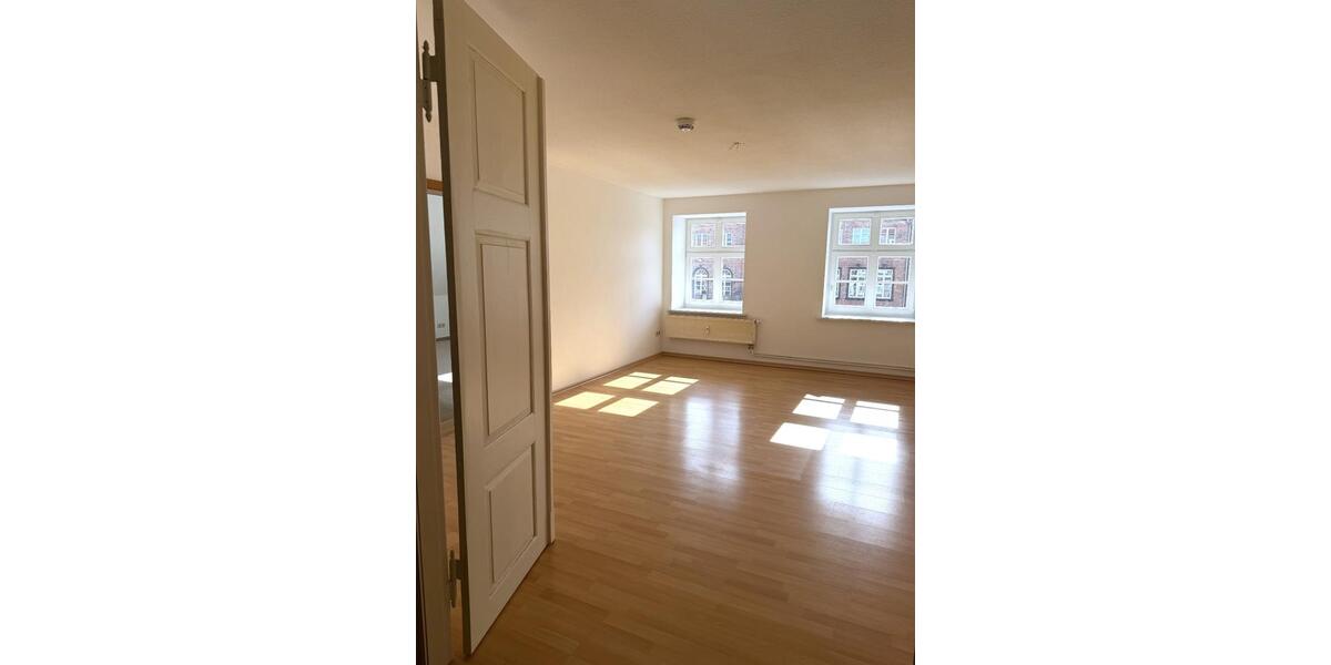 Etagenwohnung Hagenow - 5 Zimmer, 134 m&sup2;, 750&euro; | Angebot:26676796